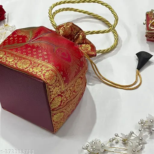 Classy Women pouchi Pouch for Elegant Weddings